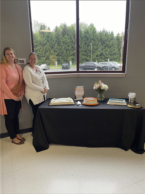 HSA Table with Cakes